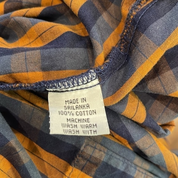 Rip Curl medium long sleeve button up shirt with front zip - Picture 5 of 5